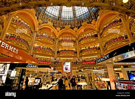 galeries lafayette haussmann hermes